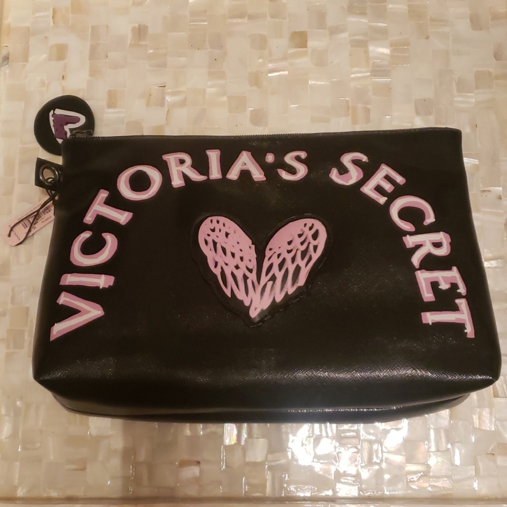 NWT oversized makeup bag